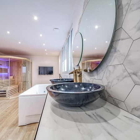 L'Evasion - Sauna Jacuzzi Cinema Tours Kültér fotó